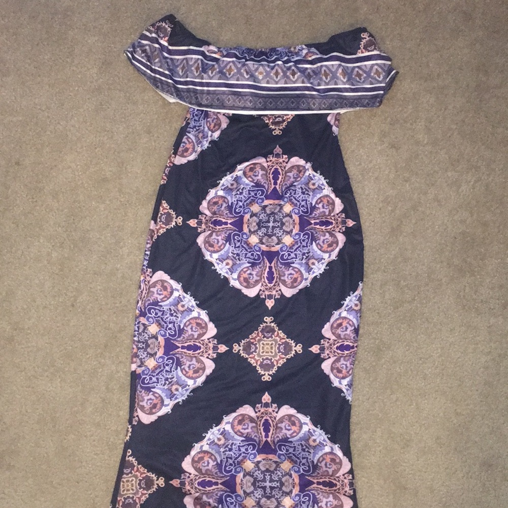Summer off-the-shoulder Maxi Dress!